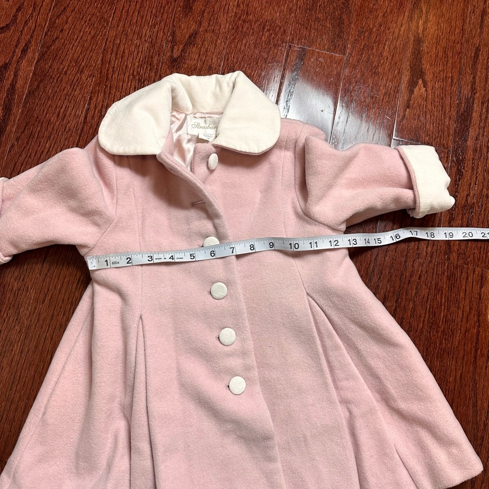 Strasburg pleated swing coat - Picture 10 of 11